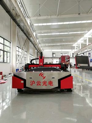 Cncステンレス鋼 Dst-4 メタルシートファイバー シングルテーブルレーザー切断機 6015