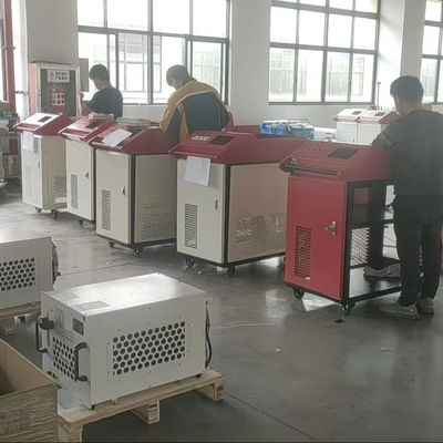 1000W 1500W 2000W 3000W 工業用ポータブルハンドヘルドファイバーレーザー溶接機