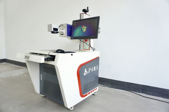 深層マーク 空気冷却 携帯レーザーファイバーマーキングマシン メタルマーキング画像