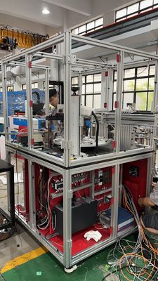 手持ちの配置でマークする30Wファイバーレーザーマークマシン 7KG