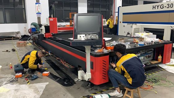 25m/min 切断速度 レーツールのレーザーヘッドを持つ金属パイプチューブファイバー切断機