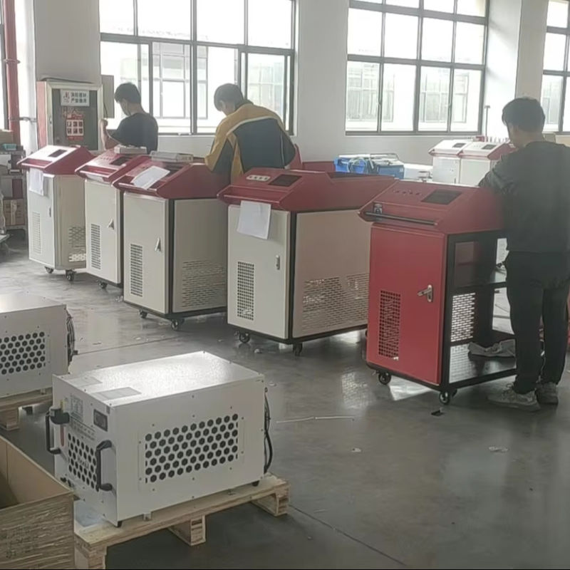 1000W 1500W 2000W 3000W 工業用ポータブルハンドヘルドファイバーレーザー溶接機